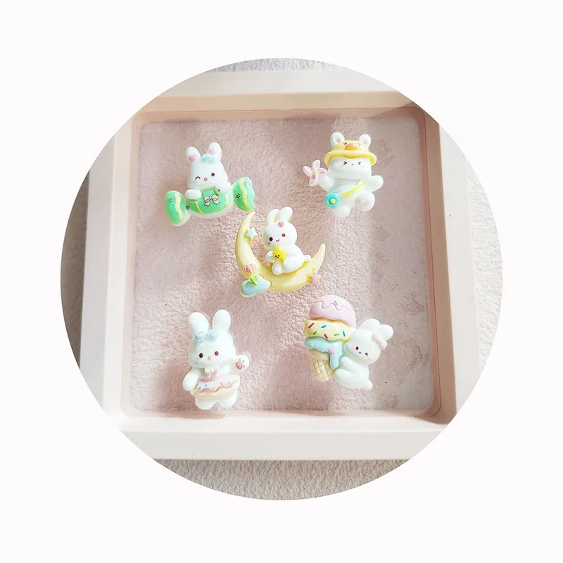 Cute Cartoon Rabbits Scrapbook DlY Flat Back Resin Fashion Jewelry Phone Case Decorative Hairpin Accessories