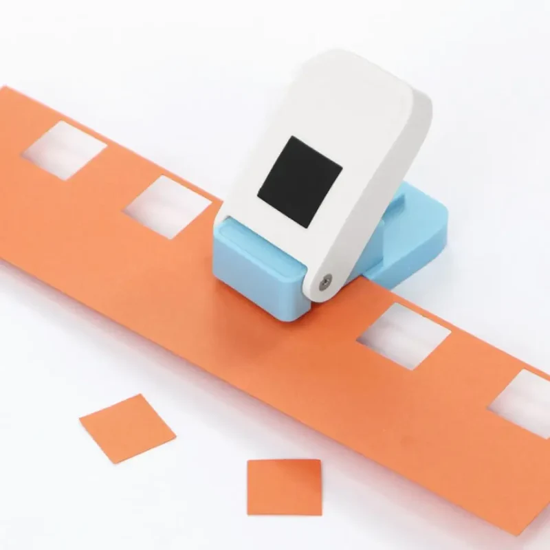 Handmade Crafts and Scrapbooking Tool Paper Punch For Photo Gallery DIY Gift Card Punches Embossing Paper Cutter Sketchbook